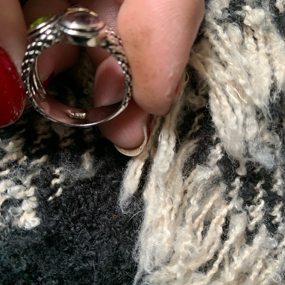 Sterling Silver Unique & Stylish Ring 💍 Size 8 NWOT - Picture 6 of 6